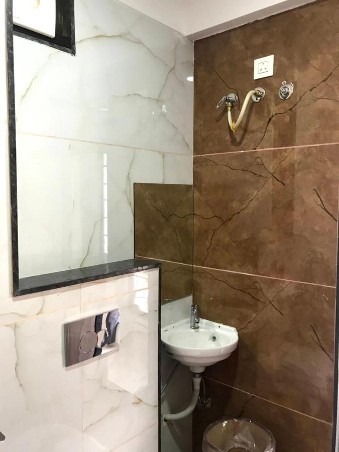 Hotel Amigo Ratlām 外观 照片