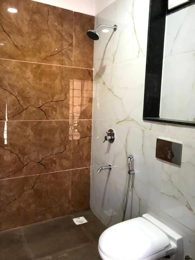 Hotel Amigo Ratlām 外观 照片