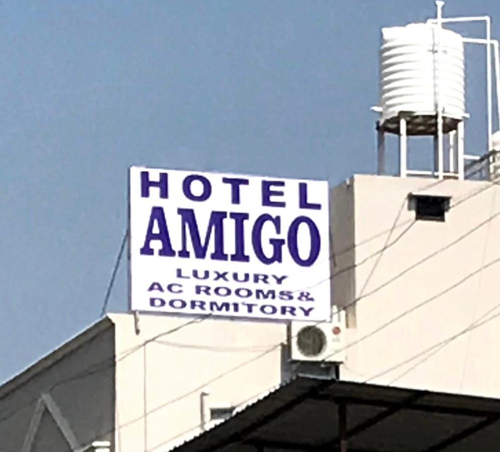 Hotel Amigo Ratlām 外观 照片