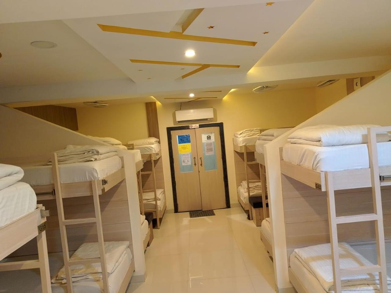Hotel Amigo Ratlām 外观 照片