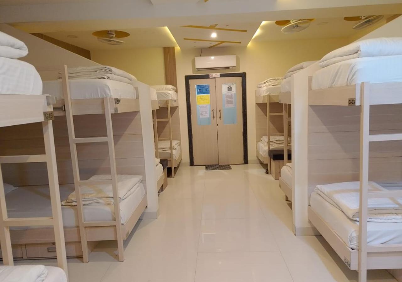 Hotel Amigo Ratlām 外观 照片